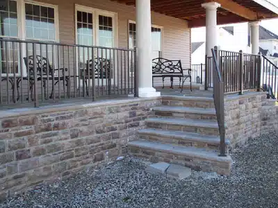 Columns 2
