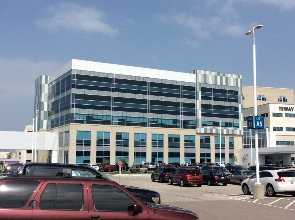 exterior of deaconess gateway hospital building