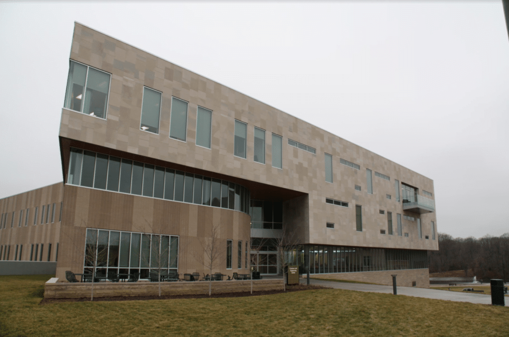 exterior of business and engineering building at usi